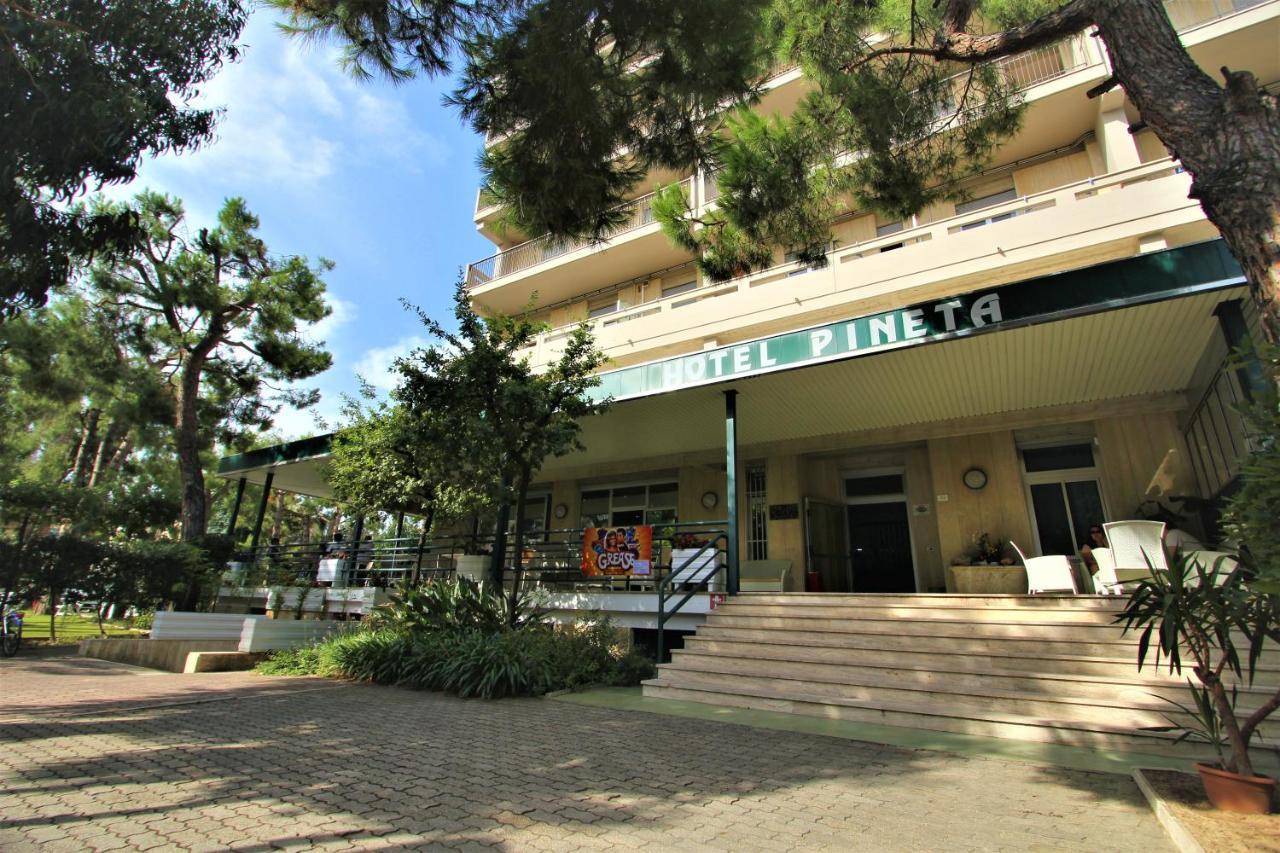 סן בנדטו דל טרנטו Hotel Pineta מראה חיצוני תמונה
